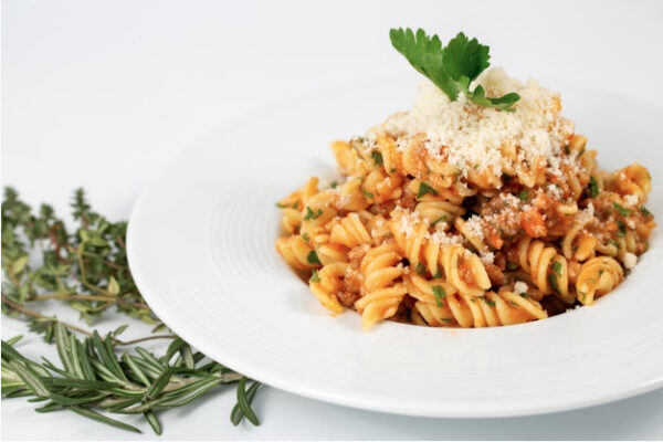 Pasta con salsiccia di pecora e ricotta di pecora: una ricetta goduriosa!