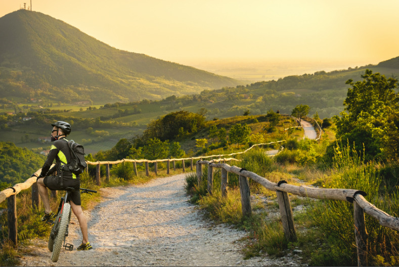 Pedalare con gusto nella natura